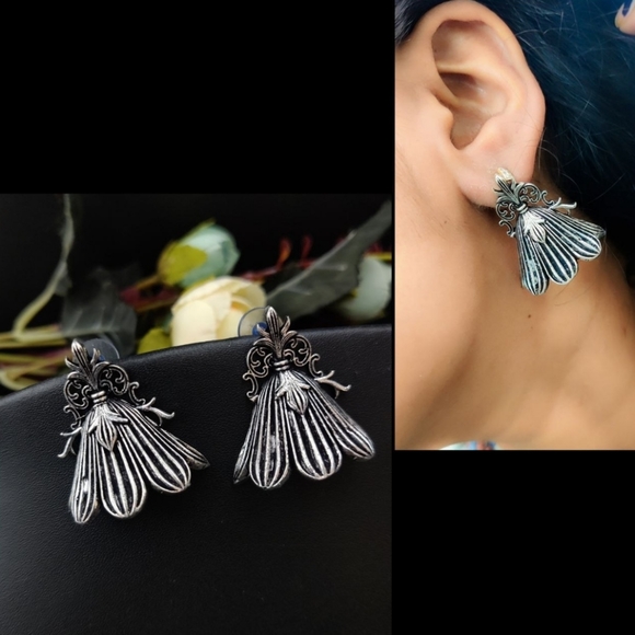 EARRINGS - Picture 4 of 4